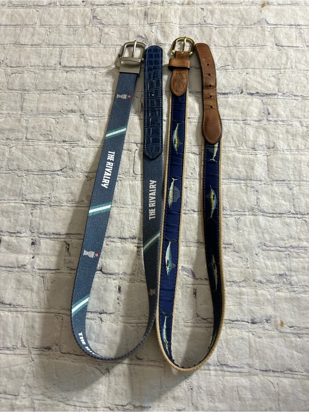 DOC MURPHY REVERSIBLE &  SPORTSMAN FISH VTG NAVY & BROWN LEATHER BELTS